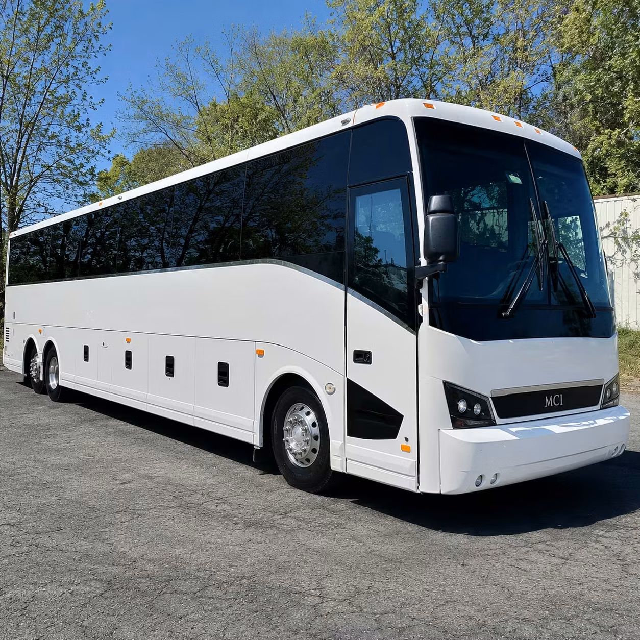 alhambra corporate shuttles for trade shows client events and more
